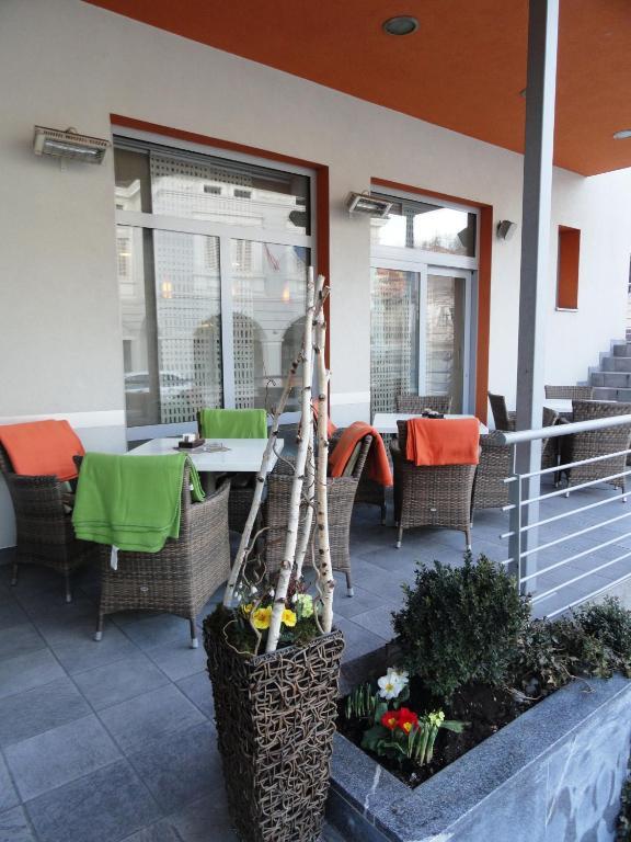 Hotel Bela Krajina Метлика Екстериор снимка